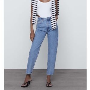 Zara Mom Fit Jeans